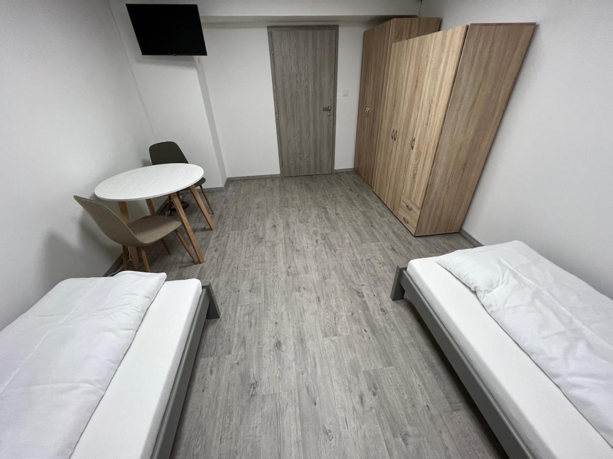 Hostel H18 Bardejov Exterior photo